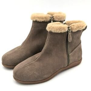 Soft Walk Helena Women's Faux Fur Ankle Boots Stone Suede Size US7